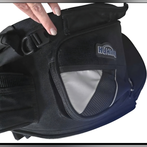 Triumph Black Tailpak Kit Motorcycle Bag, Like New - Picture 8 of 10